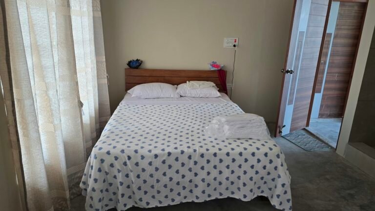Greenkunja Guesthouse – Double room with terrace
